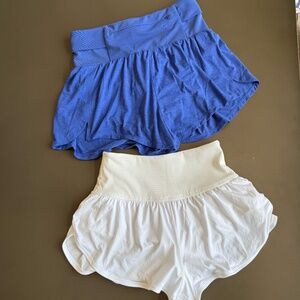 Free People Movement: Tempo Light as Air Run Shorts, 2 pairs, blue & White, XS